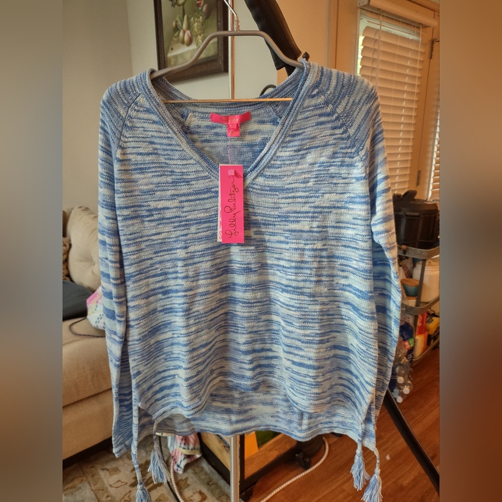 NWT V Neck Lilly Pulitzer Blue Space Dyed Tassel Sweater - Medium - Picture 5 of 7